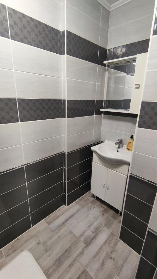 Freedom-Fehervar Apartman İstolni Belgrad Dış mekan fotoğraf